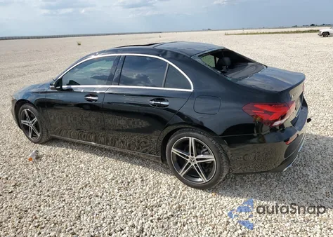 2020 Mercedes-Benz A 220 из США, поврежденный, VIN W1K3G4EBXLJ218445